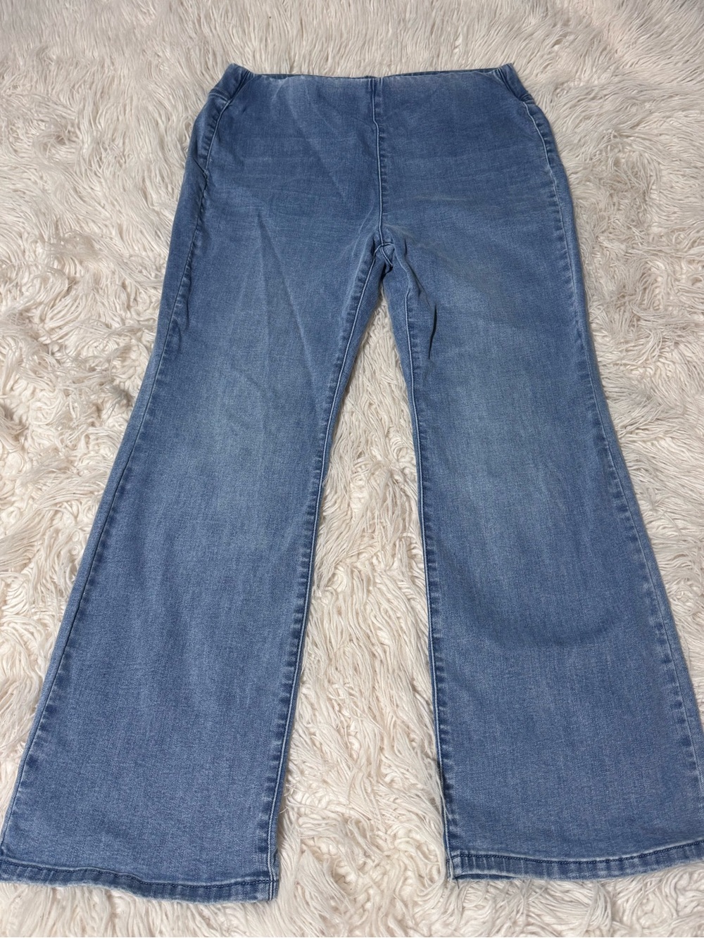 Soft Surroundings Pull On Jeans Size Medium Petite Boot Cut Flare